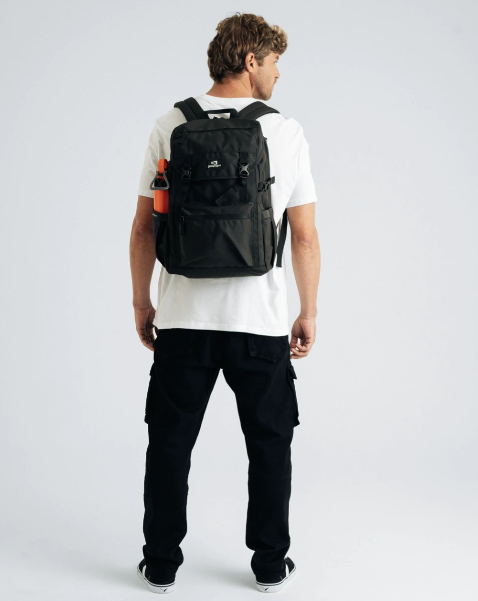 Mochila Pelican 2.0 30L Galápagos Preto